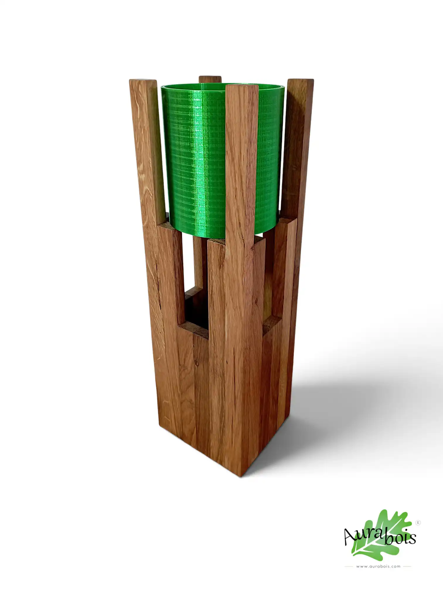 Lampe "Dragon" en chêne massif – Abat-jour vert effet écaille 6 Pied de lampe Dragon en chêne massif avec abat-jour vert effet écaille