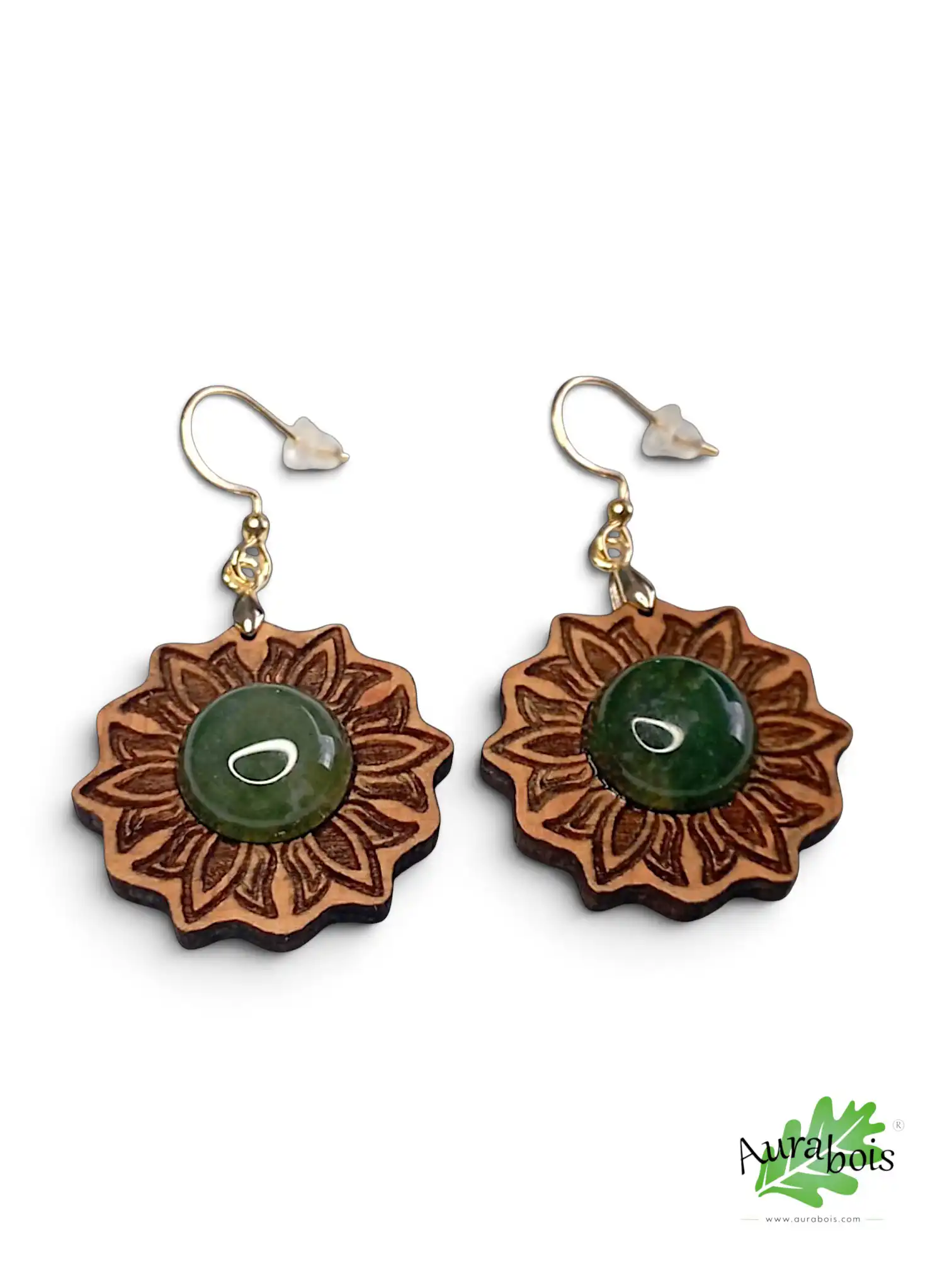 Boucles d'oreilles "Flora" en bois de hêtre huilé - Pierre d'Agate d'Inde 1 Boucles d'oreilles "Flora" en hêtre huilé avec agate d'Inde verte