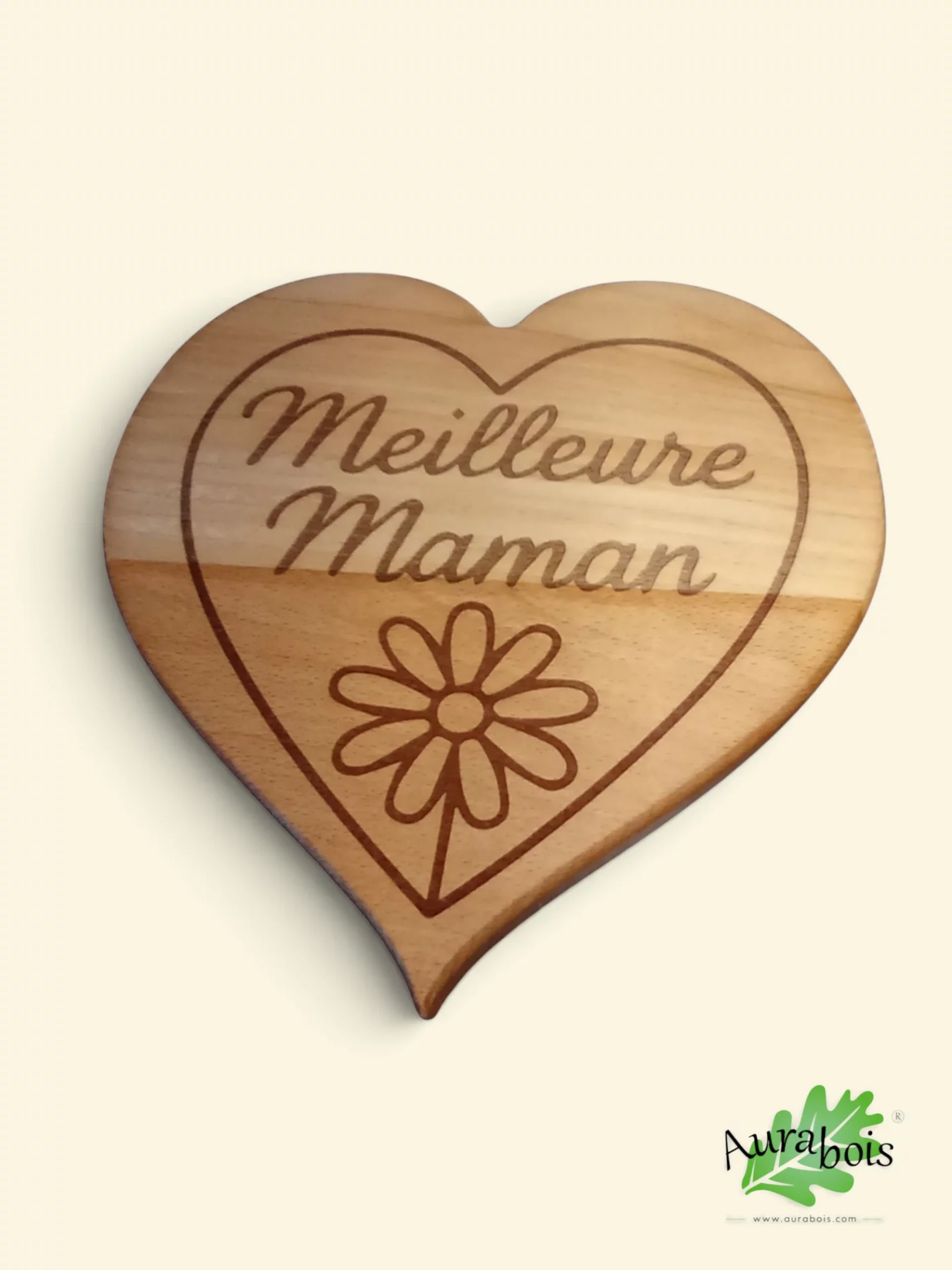 Dessous de plat cœur « Meilleur Maman » – Gravure laser – Bois de hêtre 2 Dessous de plat cœur en hêtre massif gravé « Meilleure Maman » avec motifs floraux